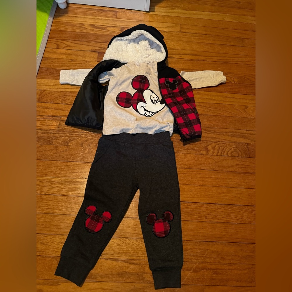 NWOT Disney Junior Mickey Plaid Outfit